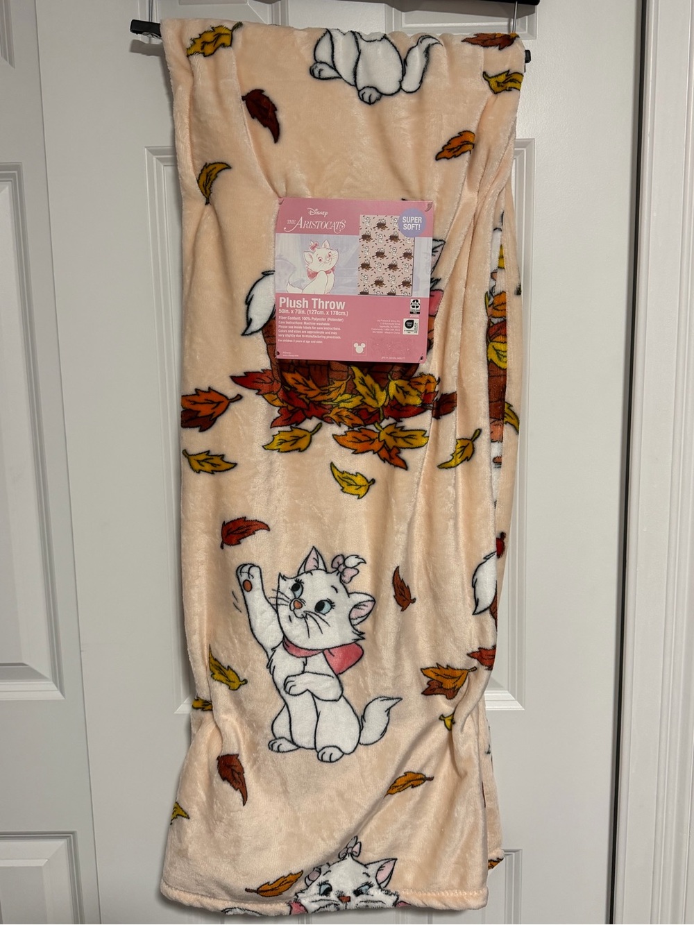 Disney Aristocats Marie Ivory Fall Leaf Blanket 60x70 NWT